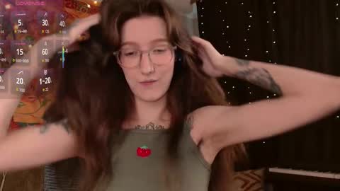 lolami_ online show from 05.12.26