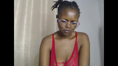 lolamia7 online show from 03.09.26