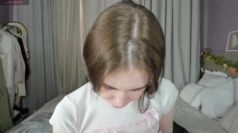 Lola online show from 03.12.26