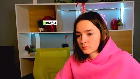 Snapshot of lole_ti chatting on 02.19.26 lole ti online show from 02.19.26