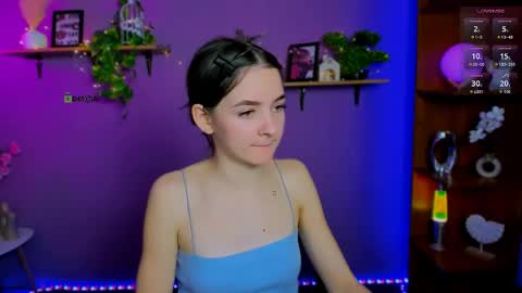 Snapshot of lole_ti chatting on 04.21.26 lole ti online show from 04.21.26