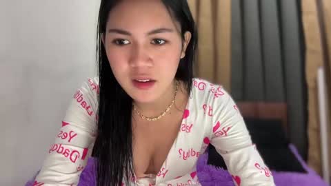 Snapshot of lolla_sexxibunny chatting on 01.01.25 Pretty Janne 3 online show from 01.01.25