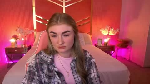 Loli online show from 05.04.26