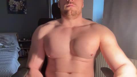 Snapshot of lolmaster32 chatting on 01.21.25 www almost 150 videos for only 10month instagram lolmaster32CB online show from 01.21.25