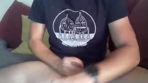 Snapshot of lolo3064 chatting on 10.26.25 lolo3064 online show from 10.26.25