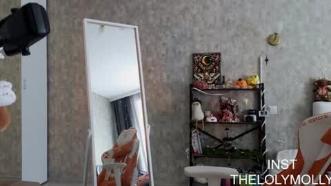 Molli online show from 06.19.26