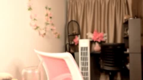 Snapshot of lonadejonge chatting on 06.12.26 Sane online show from 06.12.26