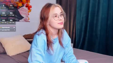 Lona online show from 10.18.25