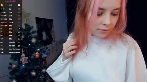 Lona online show from 12.20.25