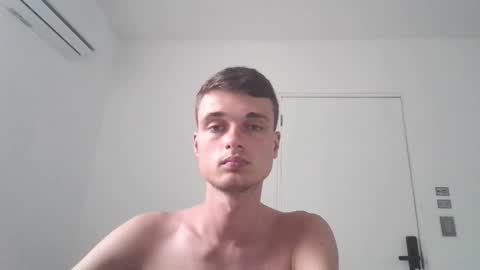 Snapshot of london_tomy chatting on 11.29.25 london_tomy online show from 11.29.25