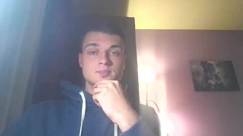 Snapshot of london_tomy chatting on 01.11.26 london_tomy online show from 01.11.26