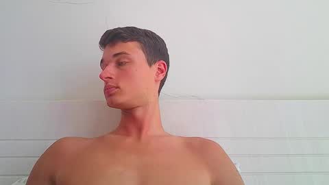 Snapshot of london_tomy chatting on 02.07.26 london_tomy online show from 02.07.26