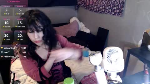 Snapshot of londonray chatting on 02.12.26 londonray online show from 02.12.26