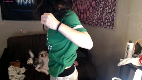 Snapshot of londonray chatting on 03.21.26 londonray online show from 03.21.26