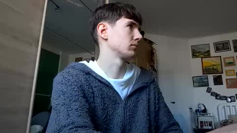 Lonely online show from 02.03.26