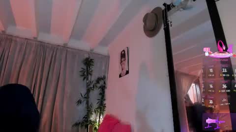 Jennifer  online show from 07.13.26