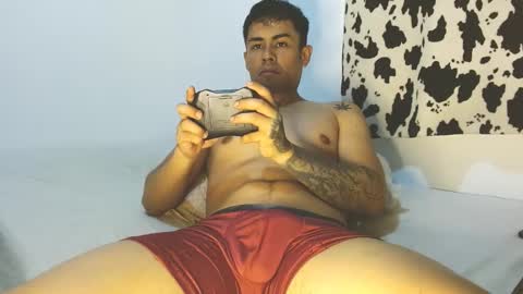 Snapshot of lonelydick2002 chatting on 01.23.25 lonelydick2002 online show from 01.23.25