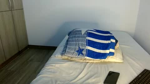 Snapshot of lonelydick2002 chatting on 02.02.25 lonelydick2002 online show from 02.02.25