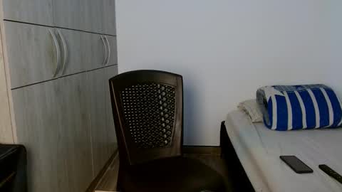 Snapshot of lonelydick2002 chatting on 02.11.25 lonelydick2002 online show from 02.11.25