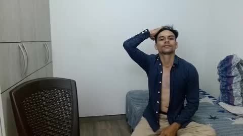 Snapshot of lonelydick2002 chatting on 01.07.26 lonelydick2002 online show from 01.07.26