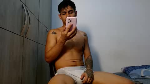 Snapshot of lonelydick2002 chatting on 02.26.26 lonelydick2002 online show from 02.26.26