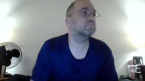 Lonely Man online show from 05.07.26