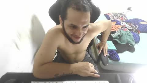 Marvin Santiago online show from 04.21.26