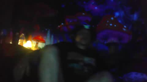 Snapshot of longandskinny16 chatting on 02.15.26 longandskinny16 online show from 02.15.26