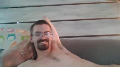 Snapshot of longdickmclovin chatting on 05.15.26 longdickmclovin online show from 05.15.26