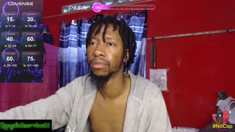 Snapshot of longdickservice01 chatting on 01.08.25 professionalbreastsucker online show from 01.08.25