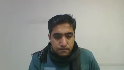 Snapshot of longthick1985 chatting on 12.23.24 Lleida-man online show from 12.23.24