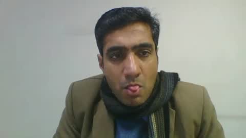 Snapshot of longthick1985 chatting on 12.24.24 Lleida-man online show from 12.24.24