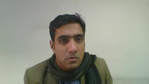 Snapshot of longthick1985 chatting on 12.26.24 Lleida-man online show from 12.26.24