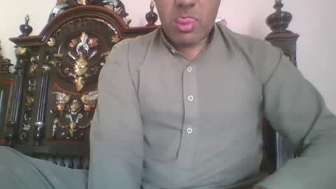 Snapshot of longthick1985 chatting on 03.01.25 Lleida-man online show from 03.01.25