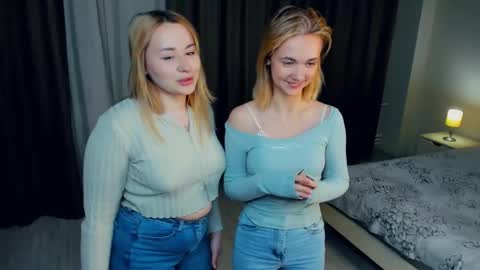 Snapshot of lonnieconfer chatting on 02.09.26 Kaila and Polly online show from 02.09.26