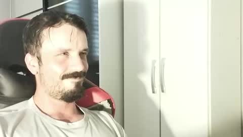 Snapshot of lookaz4010 chatting on 02.05.25 Lucas online show from 02.05.25