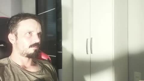 Snapshot of lookaz4010 chatting on 02.10.25 Lucas online show from 02.10.25