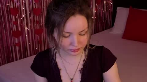 Snapshot of lora_amber chatting on 05.29.26 Lora online show from 05.29.26