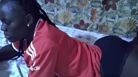 lora_amor online show from 04.25.26