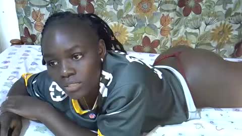 lora_amor online show from 06.06.26