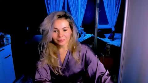 Lora online show from 11.27.25