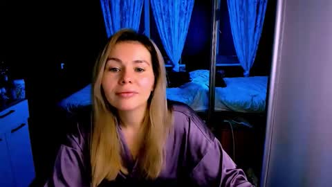 Lora online show from 12.05.25