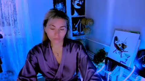 Lora online show from 06.22.26