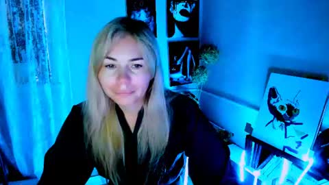 Snapshot of loraboyar chatting on 07.31.26 Lora online show from 07.31.26