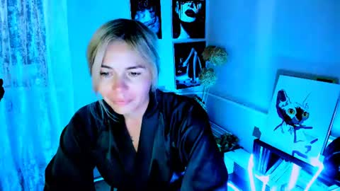 Snapshot of loraboyar chatting on 08.04.26 Lora online show from 08.04.26