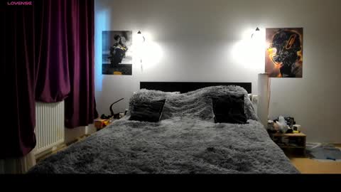 Lora online show from 01.05.25