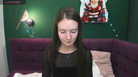 Snapshot of lorasunny chatting on 12.16.25 Ur sensual Lora online show from 12.16.25