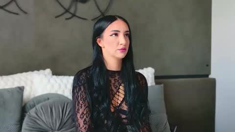 Miss online show from 09.09.25