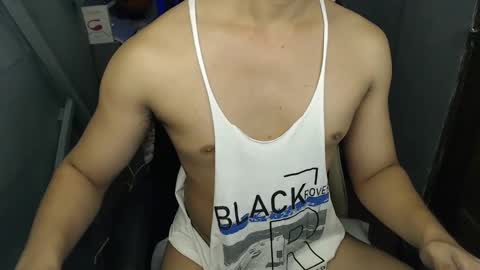 Snapshot of lord_of_cum69 chatting on 01.31.25 Macky online show from 01.31.25