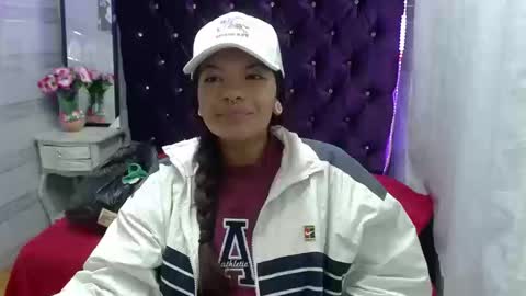 lorecherry online show from 09.08.25